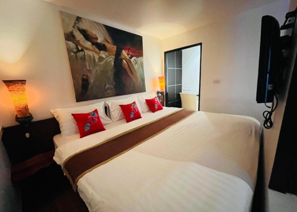 Отель Baipho Lifestyle Patong Экстерьер фото