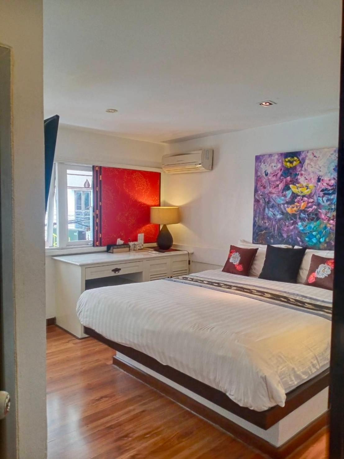 Отель Baipho Lifestyle Patong Экстерьер фото