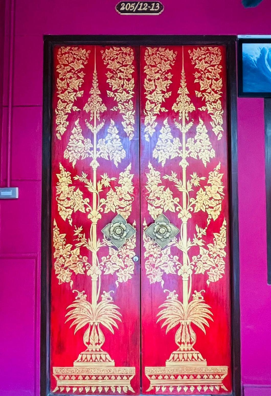 Отель Baipho Lifestyle Patong Экстерьер фото