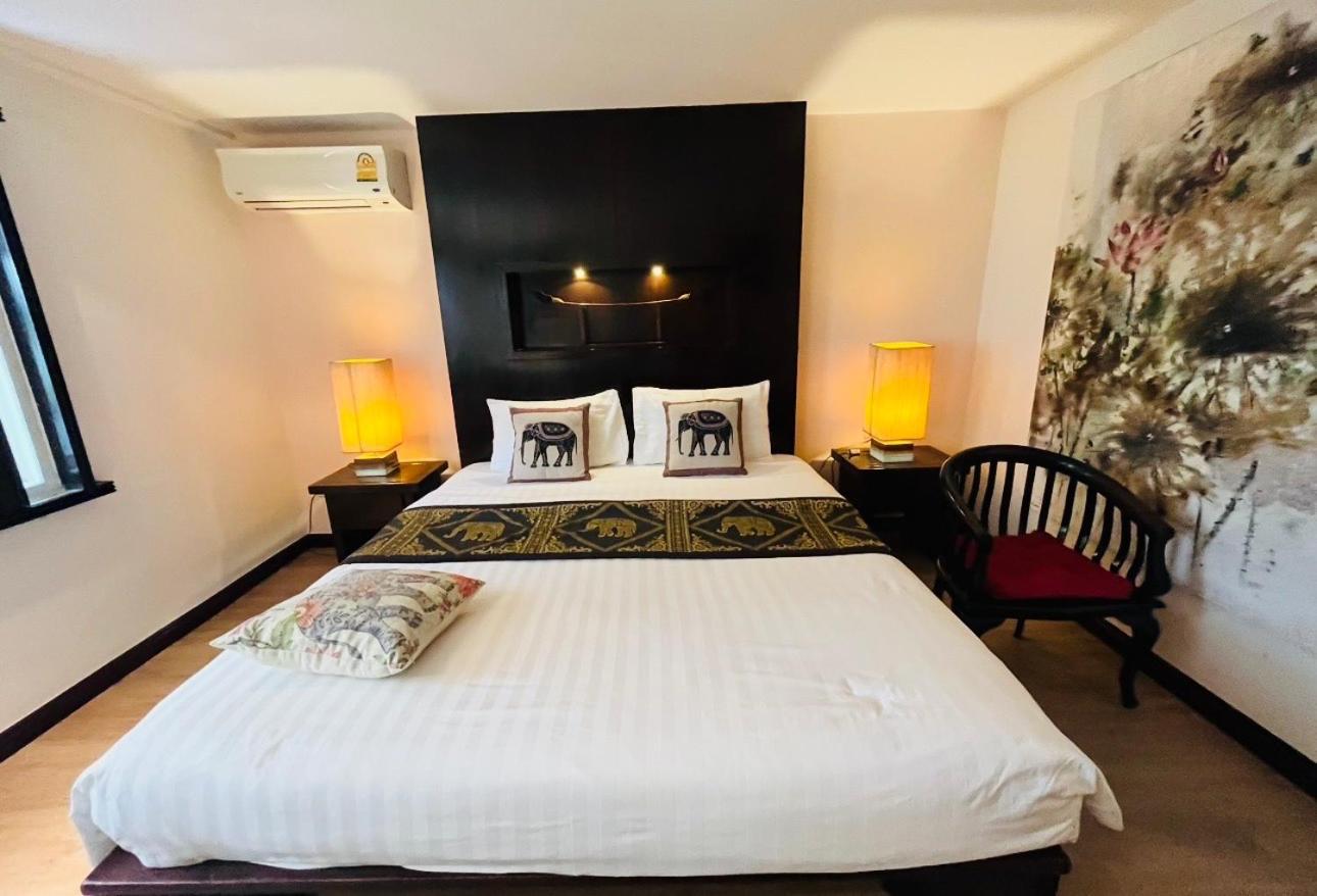 Отель Baipho Lifestyle Patong Экстерьер фото