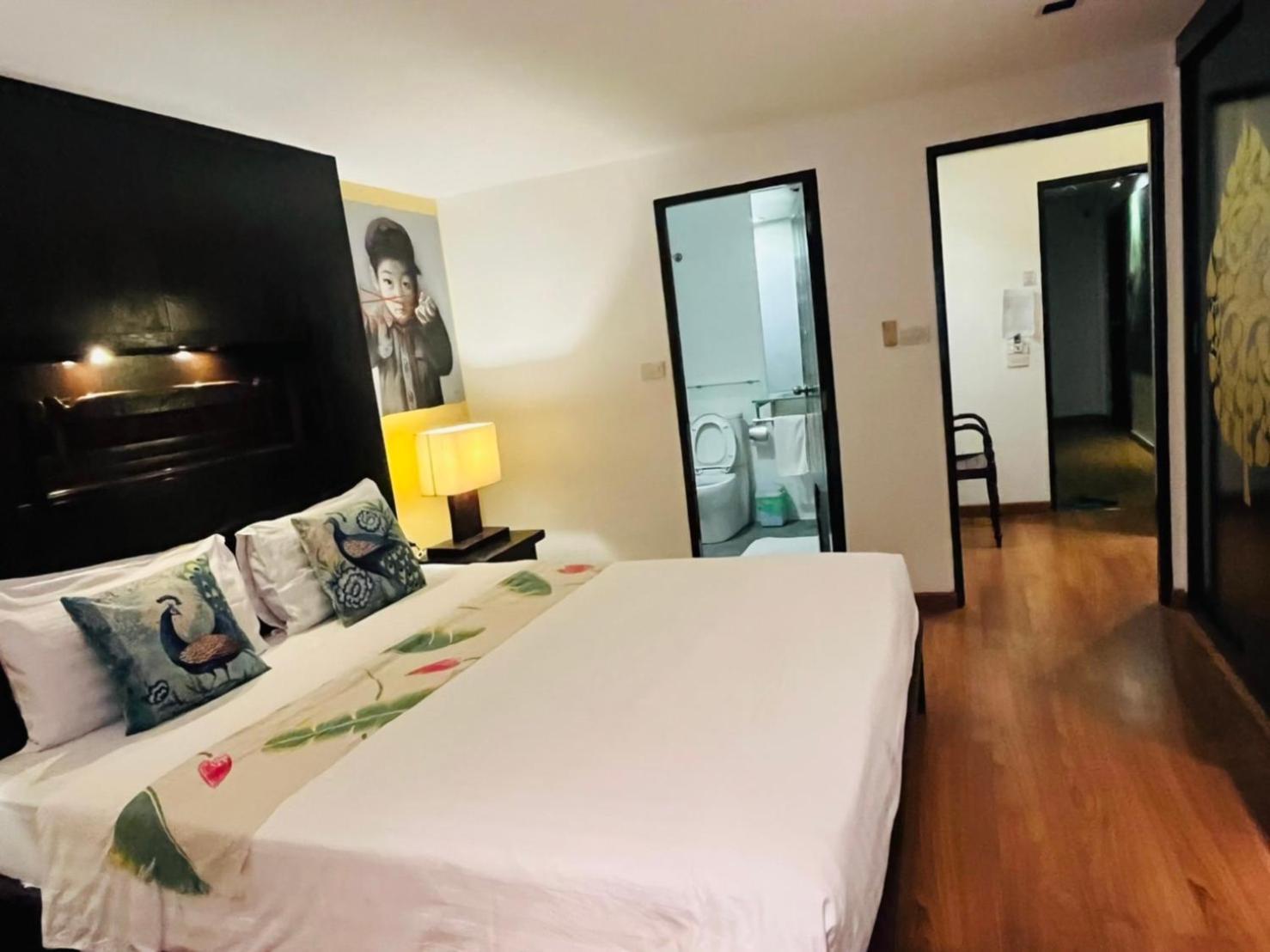 Отель Baipho Lifestyle Patong Экстерьер фото
