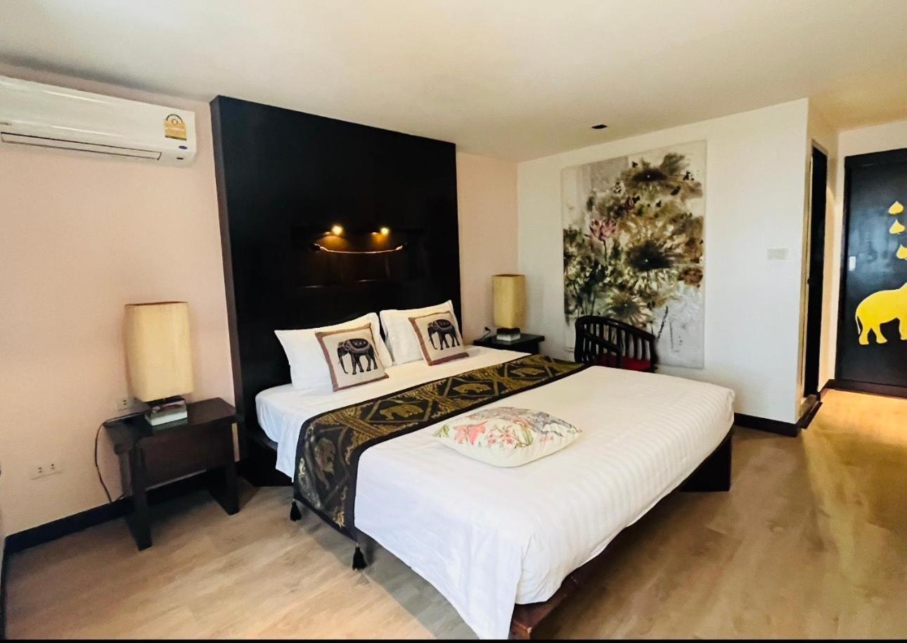 Отель Baipho Lifestyle Patong Экстерьер фото