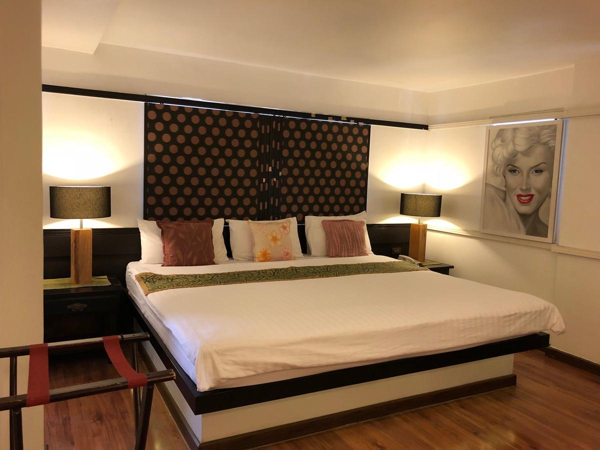 Отель Baipho Lifestyle Patong Экстерьер фото