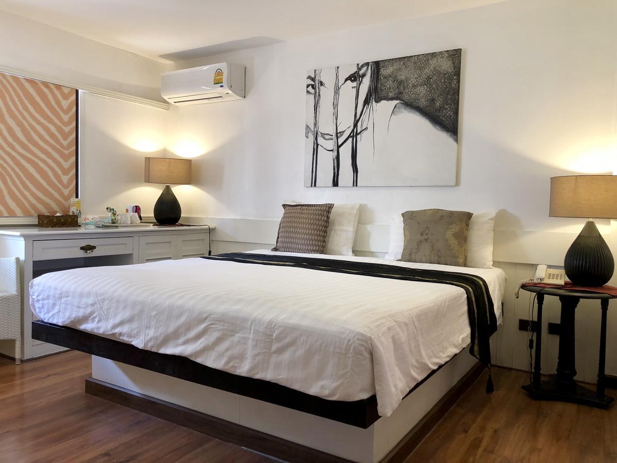 Отель Baipho Lifestyle Patong Экстерьер фото