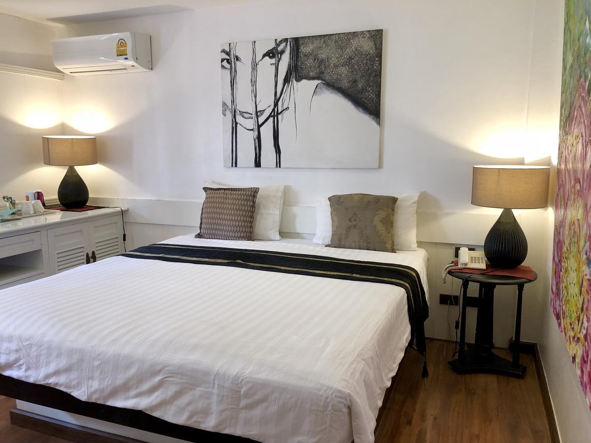 Отель Baipho Lifestyle Patong Экстерьер фото